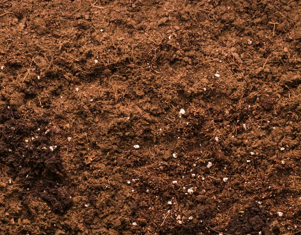Choosing the Right Topsoil for Your Course